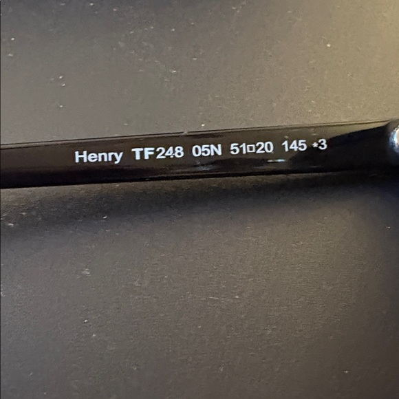 Tom Ford TF248 Sunglasses with case